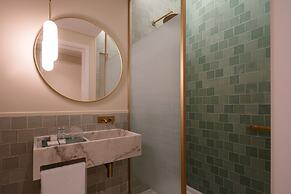 NINE DOTS Azorean Art Boutique Hotel