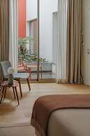NINE DOTS Azorean Art Boutique Hotel