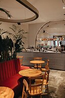 NINE DOTS Azorean Art Boutique Hotel