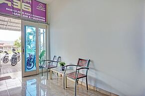 OYO 93264 Penginapan Syari'ah Berlian