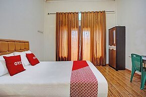 OYO 93264 Penginapan Syari'ah Berlian