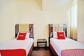 OYO 93264 Penginapan Syari'ah Berlian
