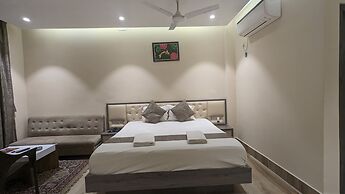 PARTH KING BEACH RESORT