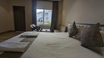 PARTH KING BEACH RESORT