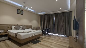 PARTH KING BEACH RESORT