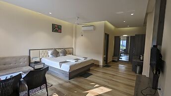 PARTH KING BEACH RESORT