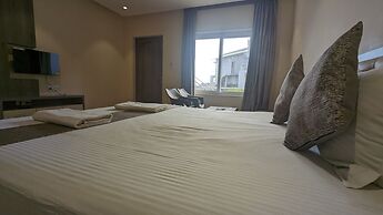 PARTH KING BEACH RESORT