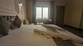 PARTH KING BEACH RESORT