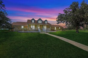 The KK Ranch-private Pool-hill Country Bliss