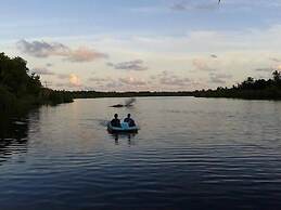 Suffix Retreat - Stay, Dive & Explore Fuvahmulah