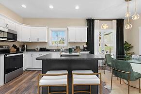 Bradford by Avantstay 10 Minutes to Downtown