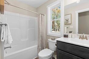 Bradford by Avantstay 10 Minutes to Downtown