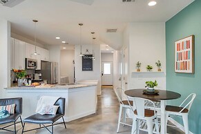 Clyde by Avantstay Great for Longer Stays, 12 Min to Downtown