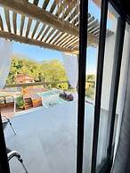 Santomar Guest House