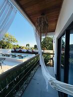 Santomar Guest House