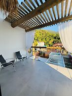 Santomar Guest House