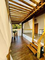 Santomar Guest House