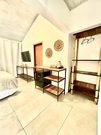 Santomar Guest House