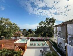 Santomar Guest House