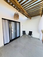Santomar Guest House