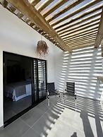 Santomar Guest House