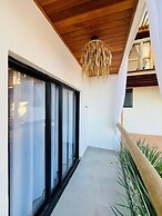 Santomar Guest House