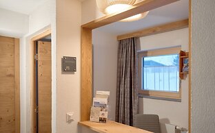 Aparthotel Grischuna