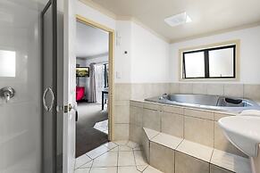 Tuscany Villas Boutique Motel