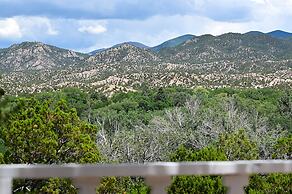 Tesuque Outpost 3 Suites Mountain Views