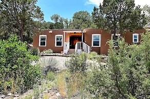 Tesuque Outpost 3 Suites Mountain Views