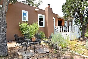Tesuque Outpost 3 Suites Mountain Views