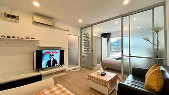 Top Floor One Br Apartment Between Patong hkt City