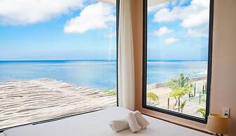 Resort Queen Sea