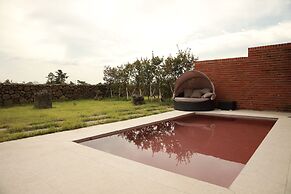 Ohyeongjae Private Pool Villa