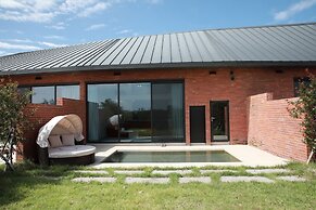 Ohyeongjae Private Pool Villa