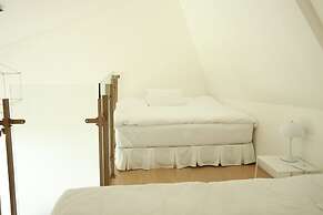 Ohyeongjae Private Pool Villa