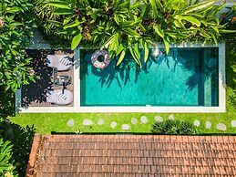 Jungle Amaranth Villa