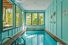 Romantic Cabin Retreat By Ghosal Luxury Lodging