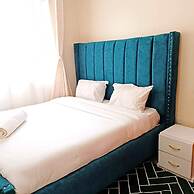 Lux Suites TRM 1 Bedroom Apartments