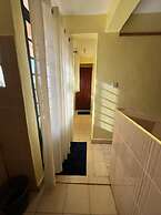 Lux Suites TRM 1 Bedroom Apartments