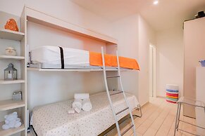 Serafina Beach - Beach Front House