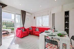 Serafina Beach - Beach Front House