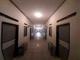 OYO 93274 Oren Home Bekasi