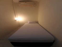 OYO 93274 Oren Home Bekasi