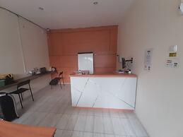 OYO 93274 Oren Home Bekasi