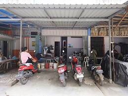 SPOT ON 93276 Fendi 2 Homestay SyariahNearPelabuhan Feri Batam Centre