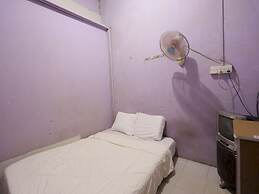SPOT ON 93276 Fendi 2 Homestay SyariahNearPelabuhan Feri Batam Centre