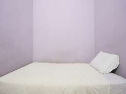 SPOT ON 93276 Fendi 2 Homestay SyariahNearPelabuhan Feri Batam Centre