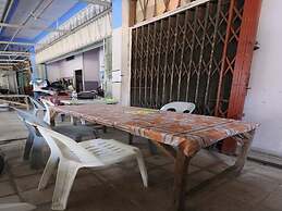 SPOT ON 93276 Fendi 2 Homestay SyariahNearPelabuhan Feri Batam Centre