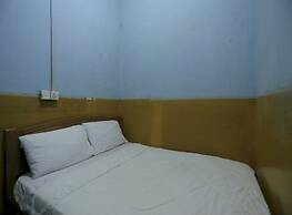 SPOT ON 93276 Fendi 2 Homestay SyariahNearPelabuhan Feri Batam Centre